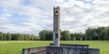 Не смолкнет Хатынский набат